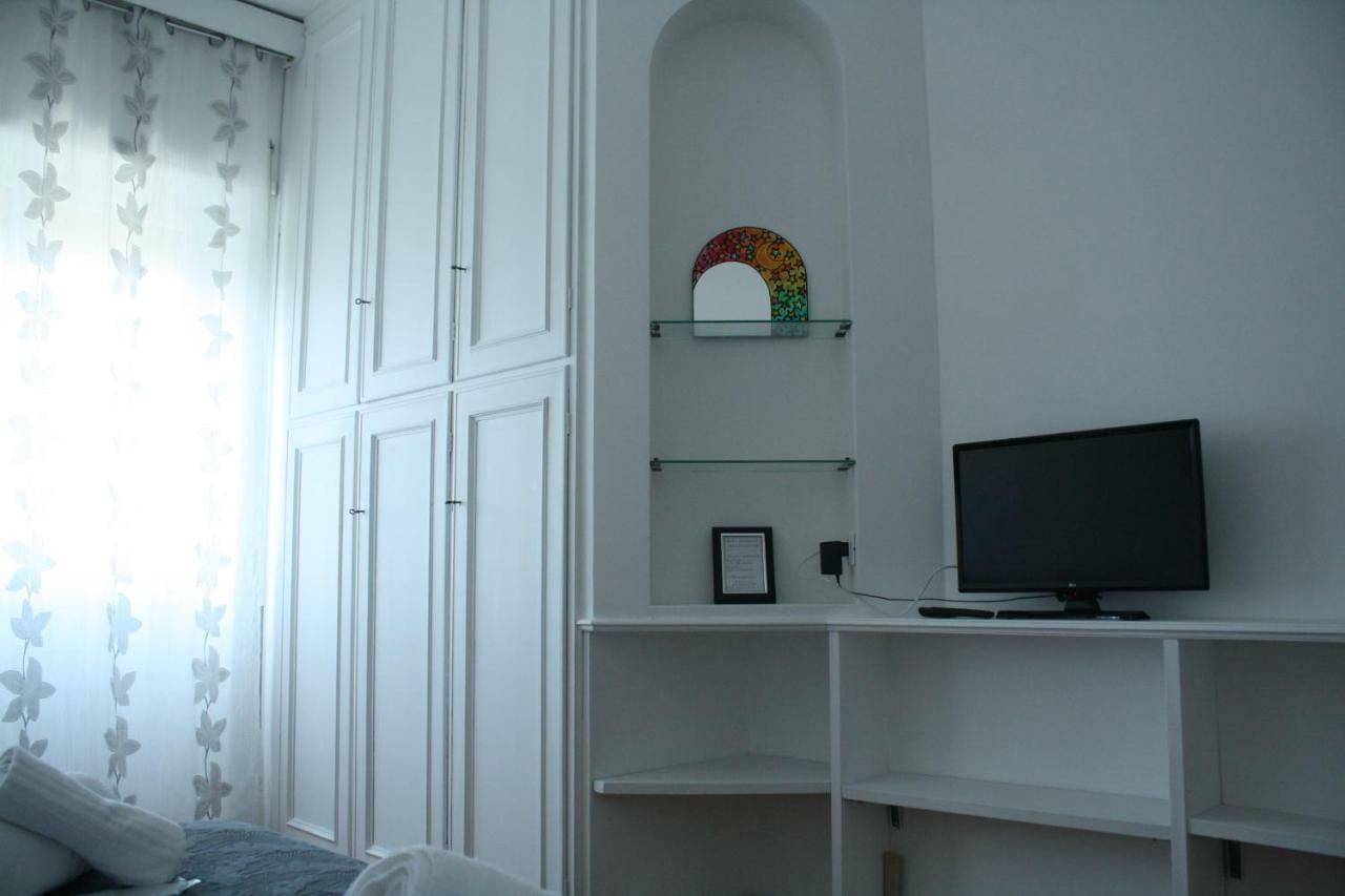 Cornelia Relais Bed & Breakfast Рим Екстериор снимка