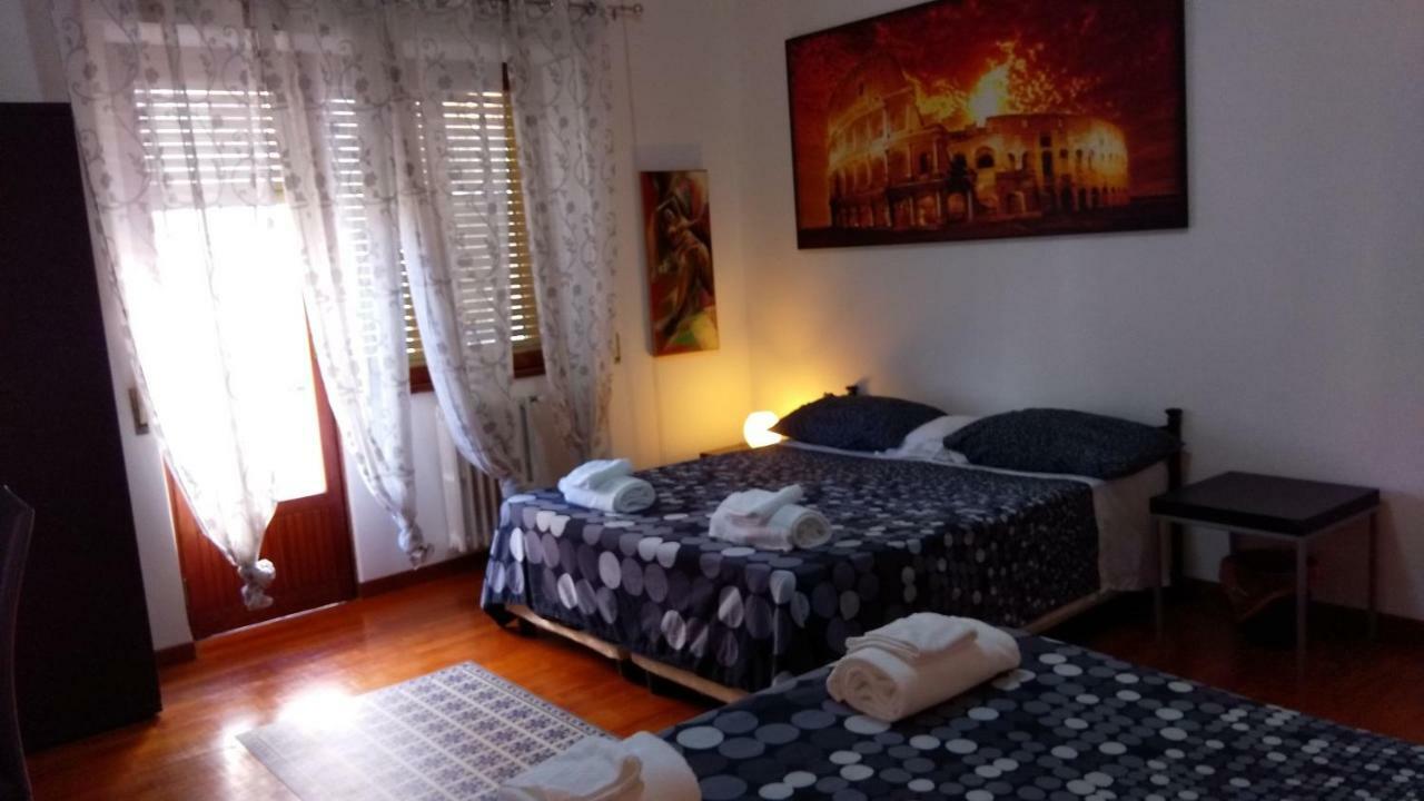Cornelia Relais Bed & Breakfast Рим Екстериор снимка